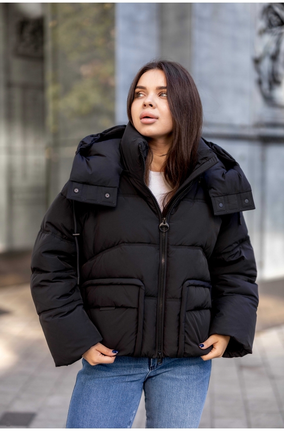 Жіноча зимова коротка куртка oversize TOWMY чорна 75362